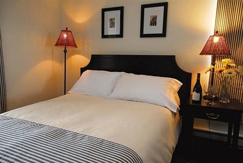 Hotel-Motel Baie-Ste-Catherine Екстериор снимка